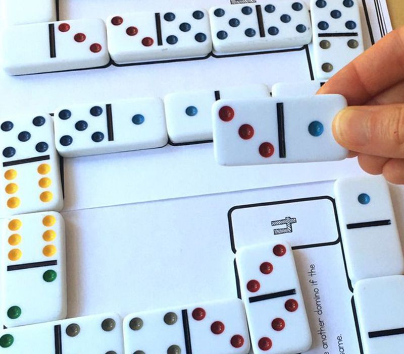 Assemble a Domino Puzzle