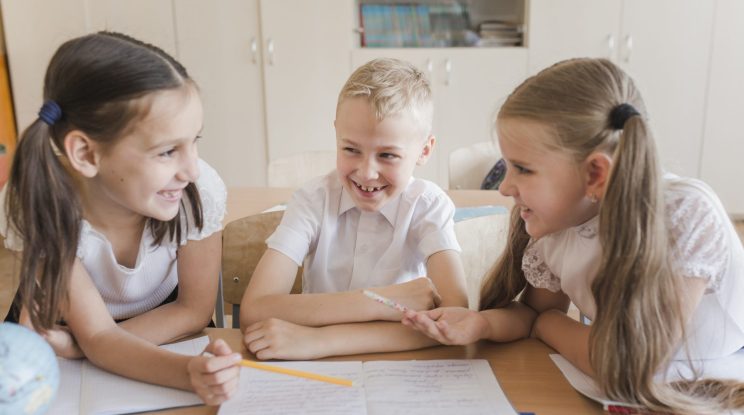 18 Phonics Games for Kids: From Kindergarten to Elementary School