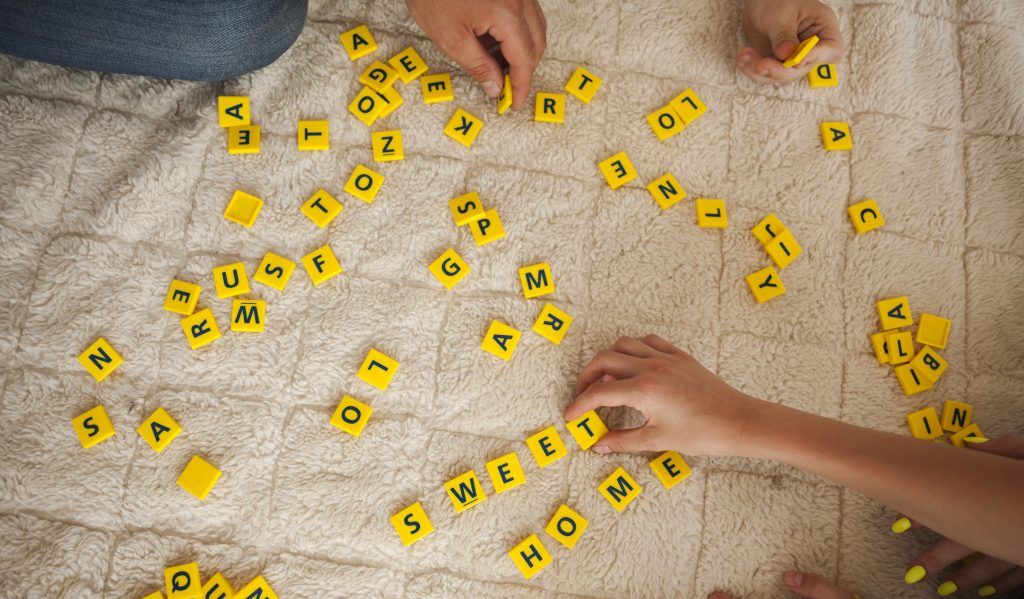 #2 Phonics game: Phonics dominoes