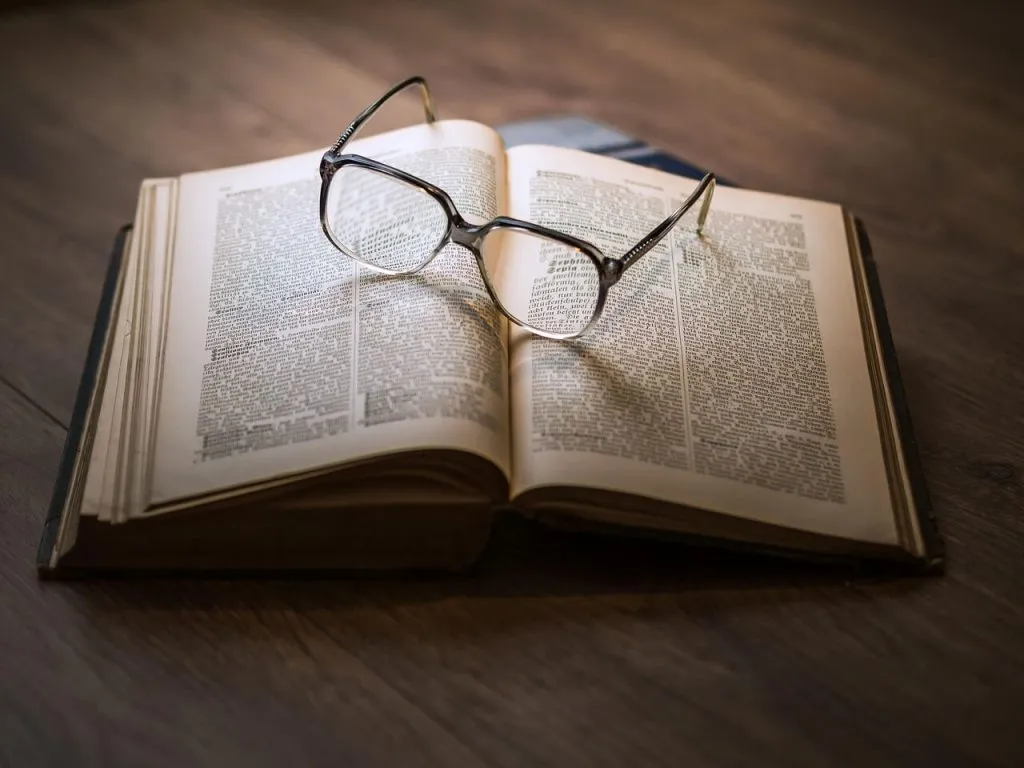 Read to write well