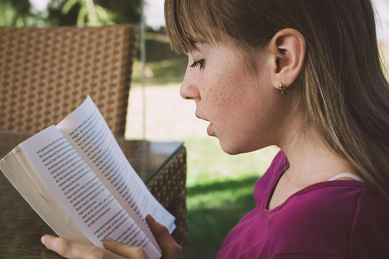 What is the purpose of transition words?